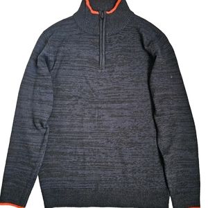 Amongst Others Mens Medium Sweater